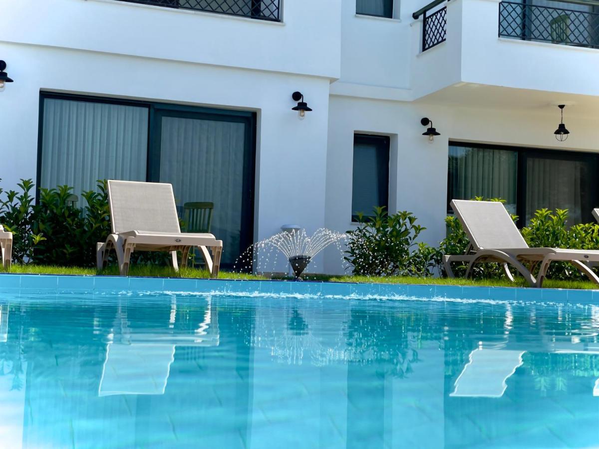 Beacon Hill Suites اكياكا المظهر الخارجي الصورة