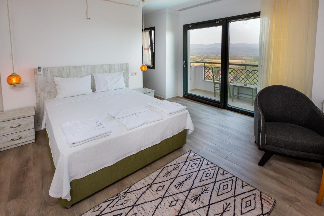 Beacon Hill Suites اكياكا المظهر الخارجي الصورة