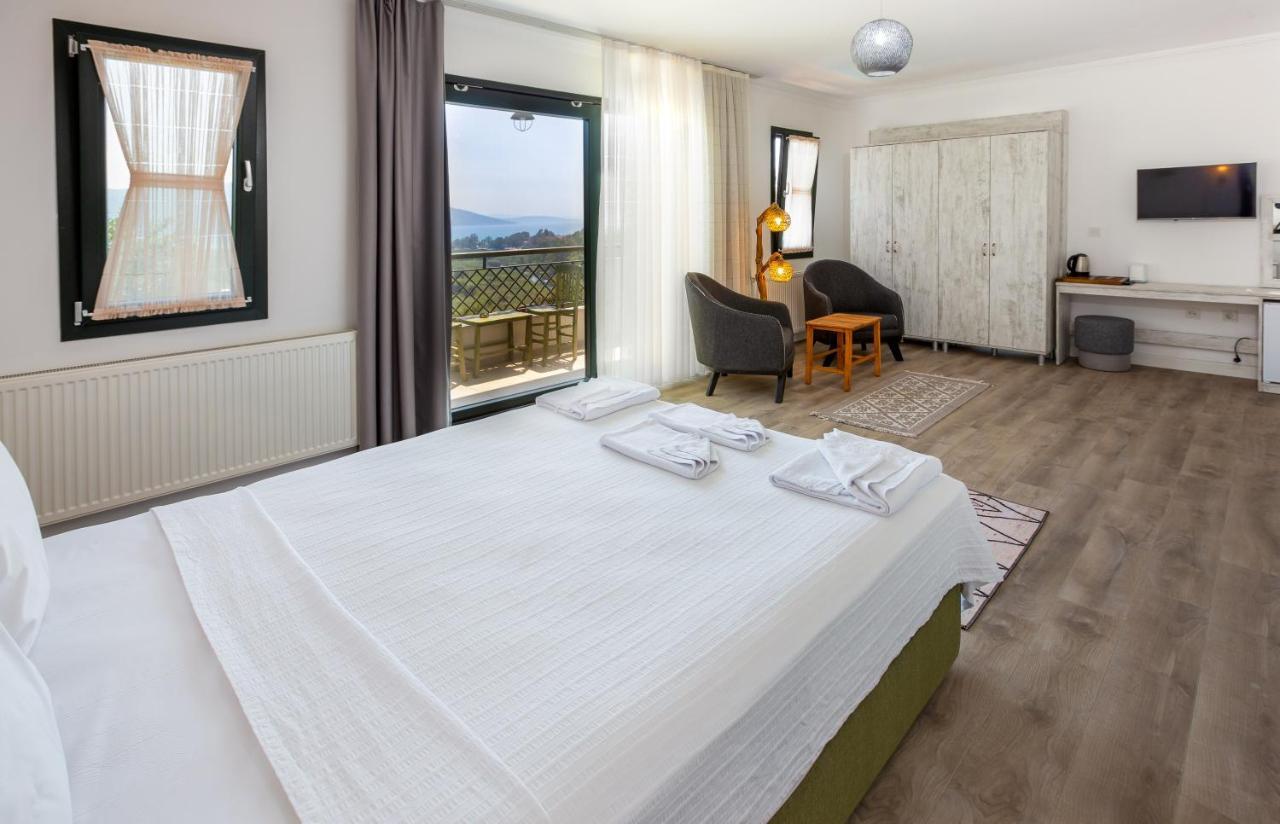 Beacon Hill Suites اكياكا المظهر الخارجي الصورة
